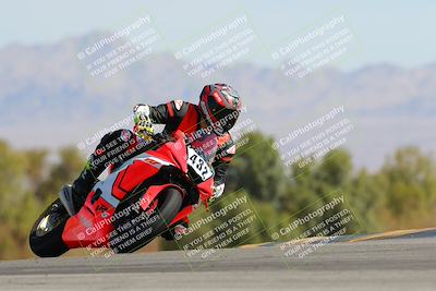 media/Mar-21-2025-CVMA Friday Practice (Fri) [[30cd4fe323]]/5-Racer 4/Session 3 Turn 9 Entry/